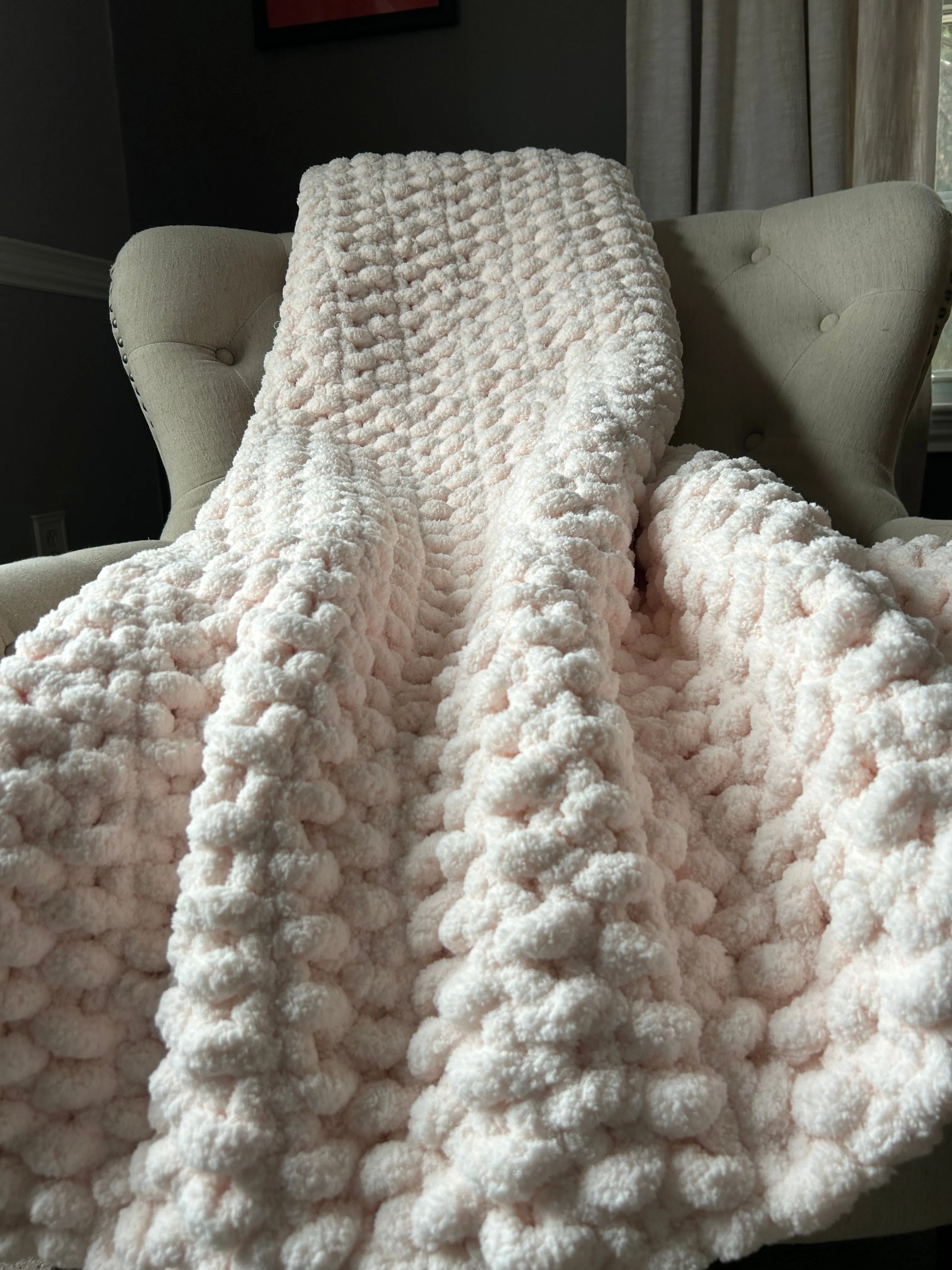 Blush Pink Chunky Blanket | Soft Chenille Throw