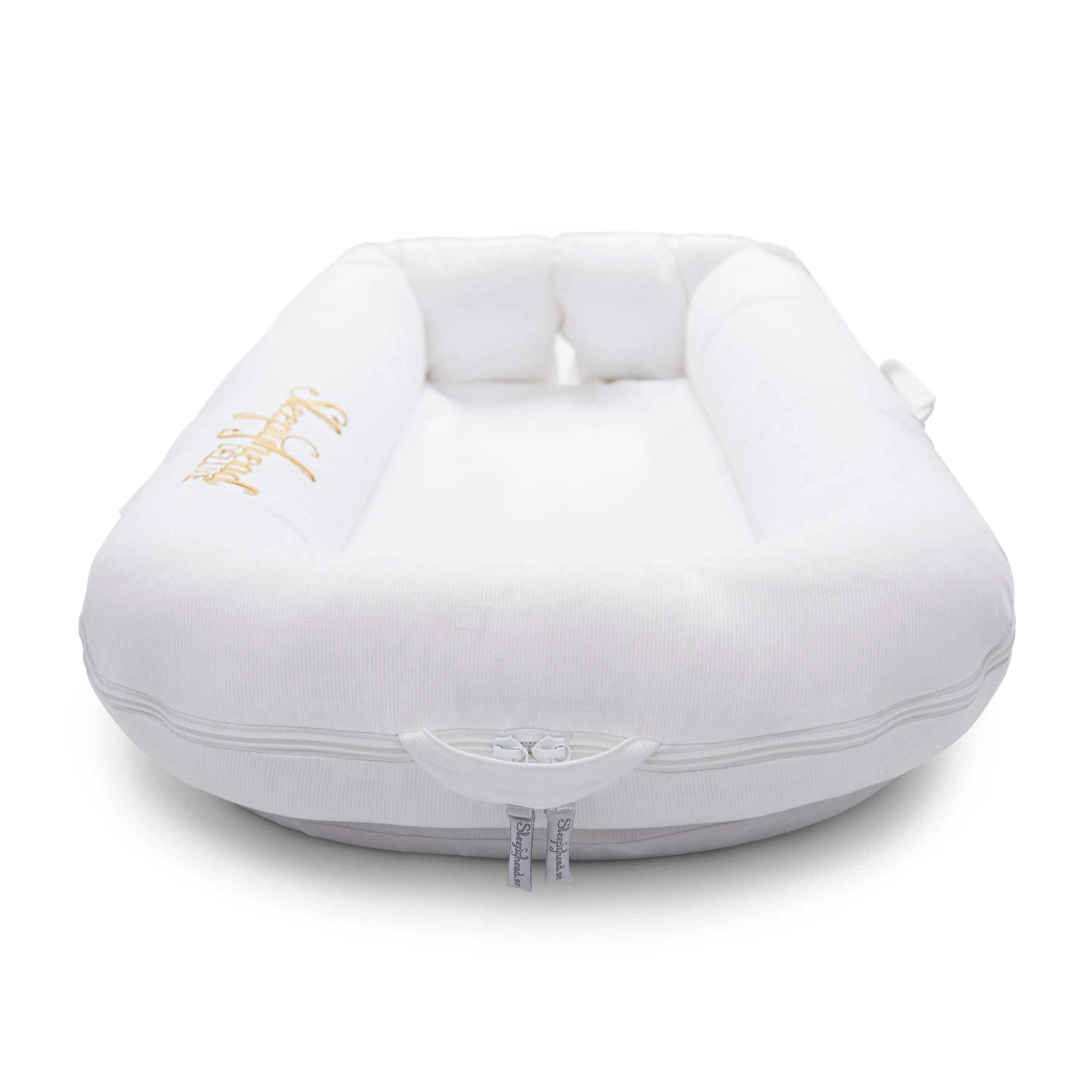 DockAtot Deluxe  babynestje | Pristine White