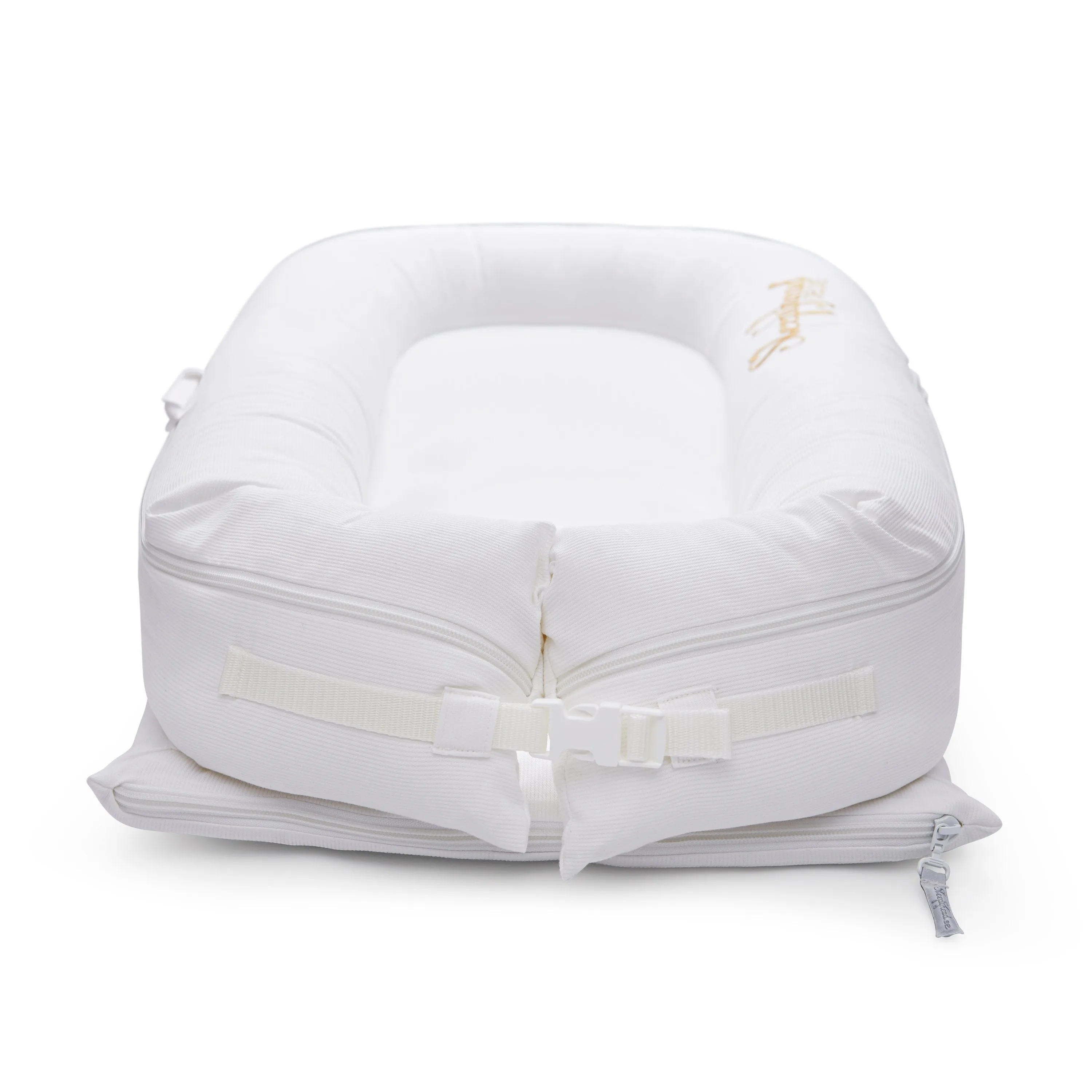 DockAtot Deluxe  babynestje | Pristine White