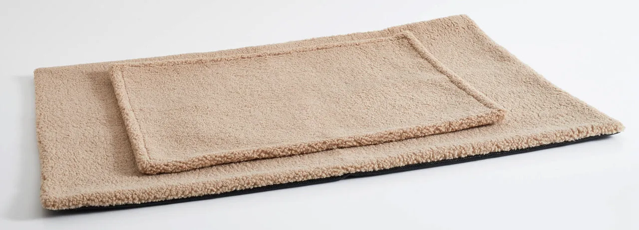 Laboni Multifunctional Outdoor and Travel Dog Blanket Teddy