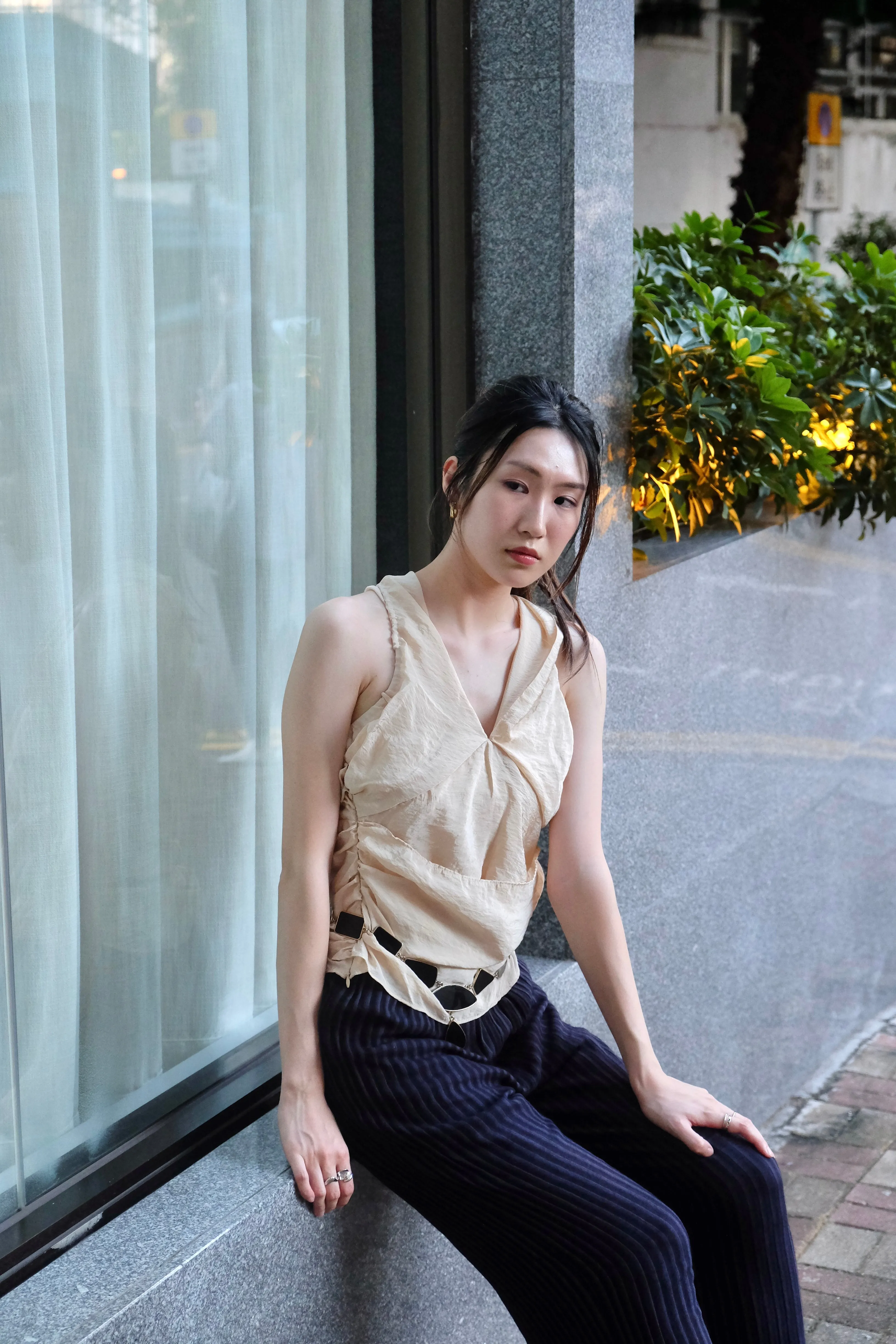 推✨"Camilla" 3-Way Romantic Top (Beige)