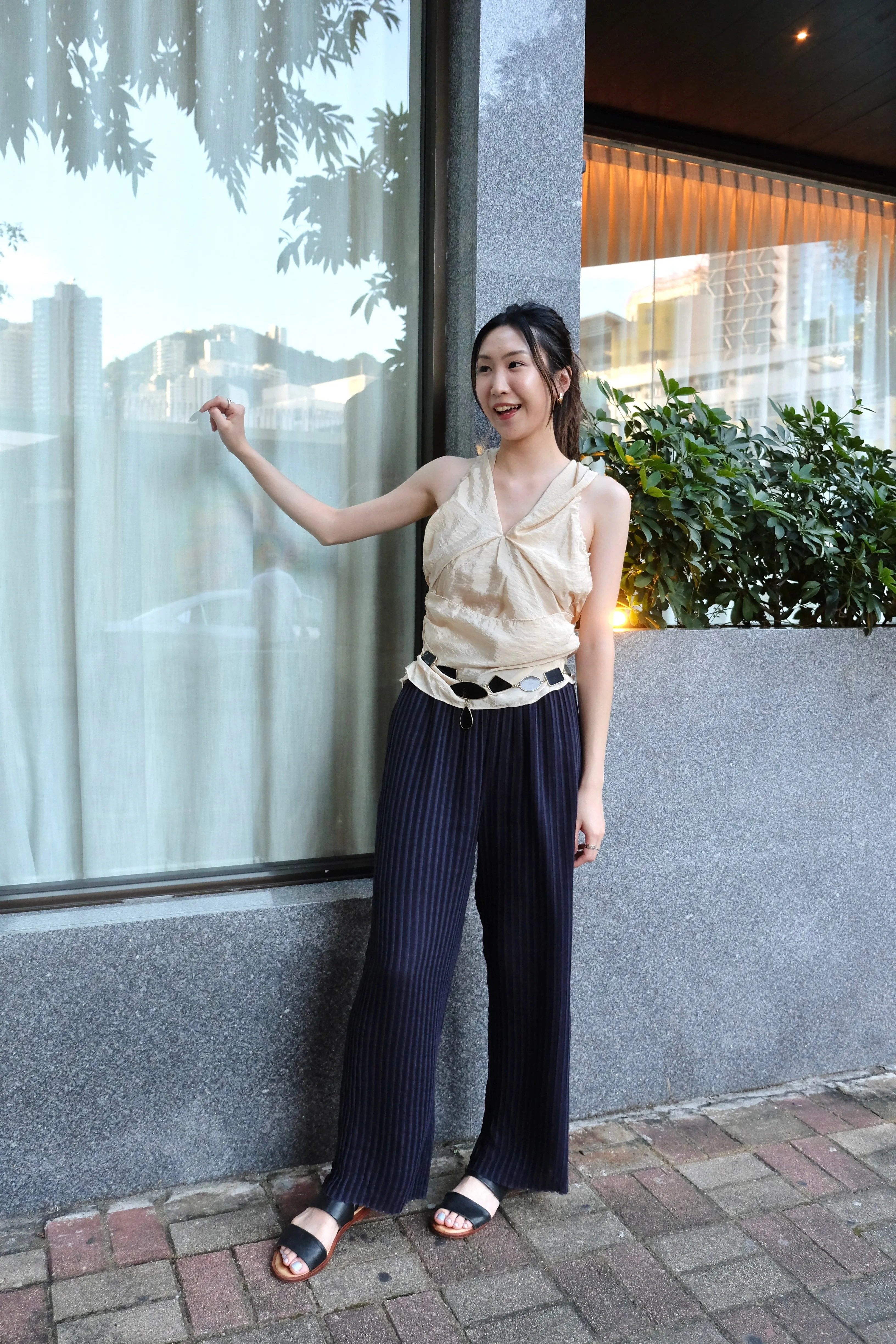 推✨"Camilla" 3-Way Romantic Top (Beige)