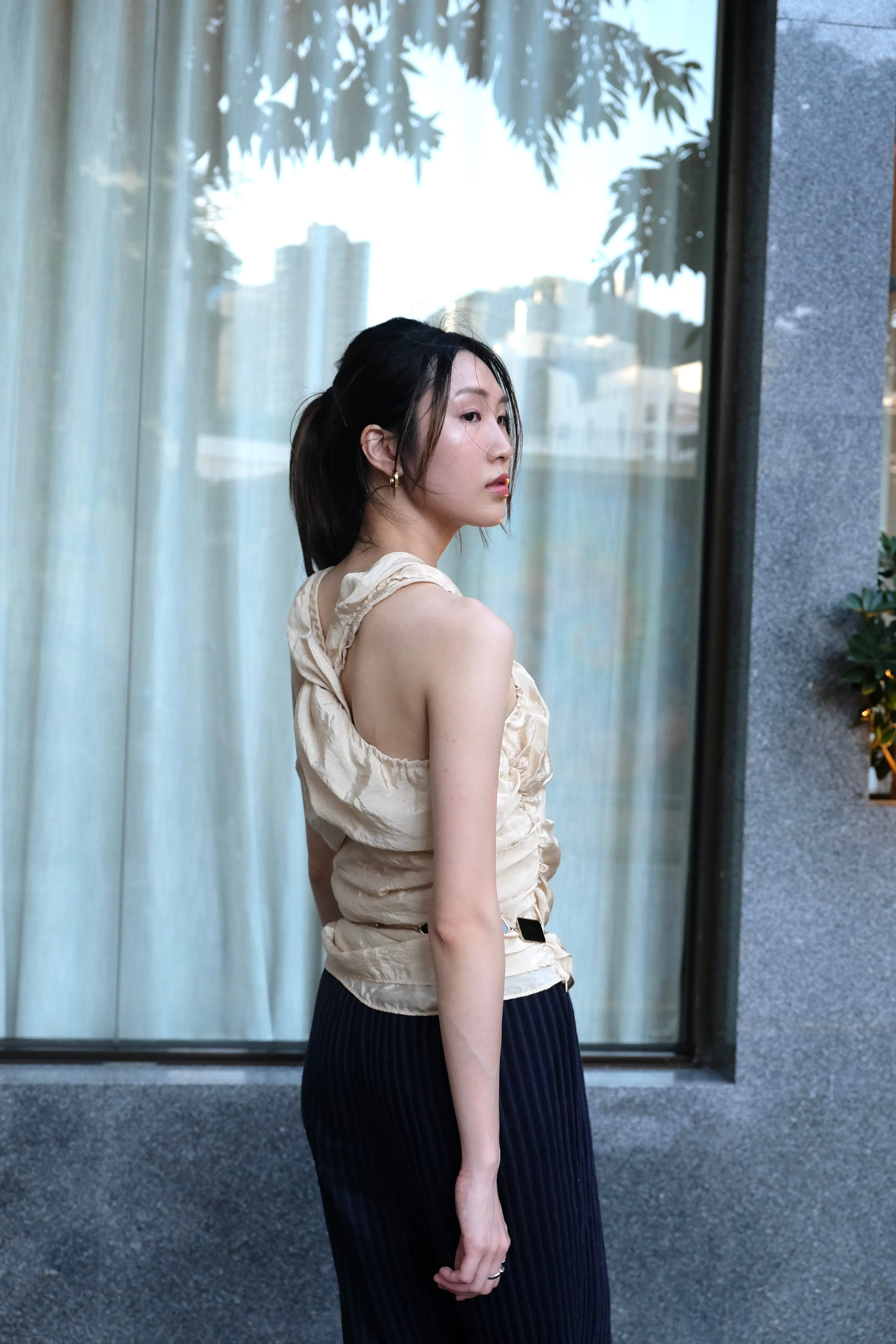 推✨"Camilla" 3-Way Romantic Top (Beige)