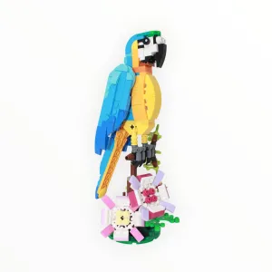 Used Set 31136 Creator Exotic Parrot